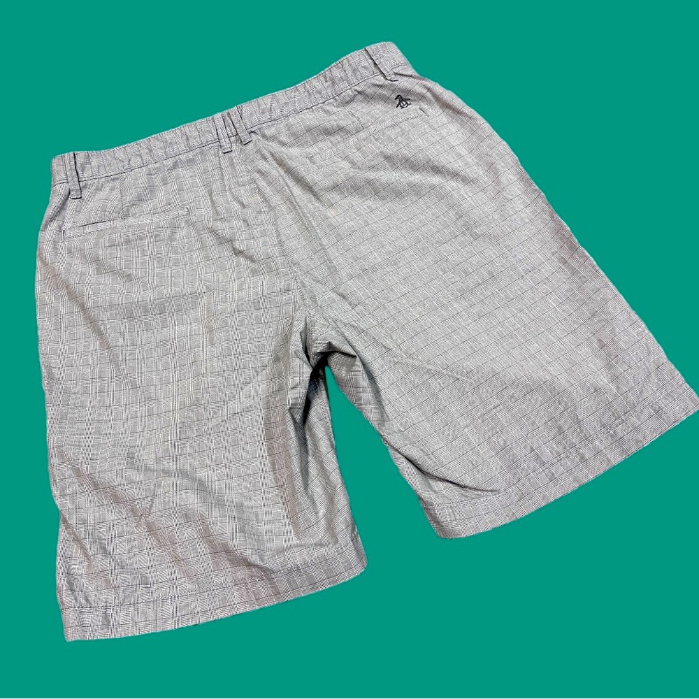 ⭐️HP⭐️Original Penguin Men’s Shorts Bundle. Size 32-33 Grey plaid and Khaki - Picture 4 of 14